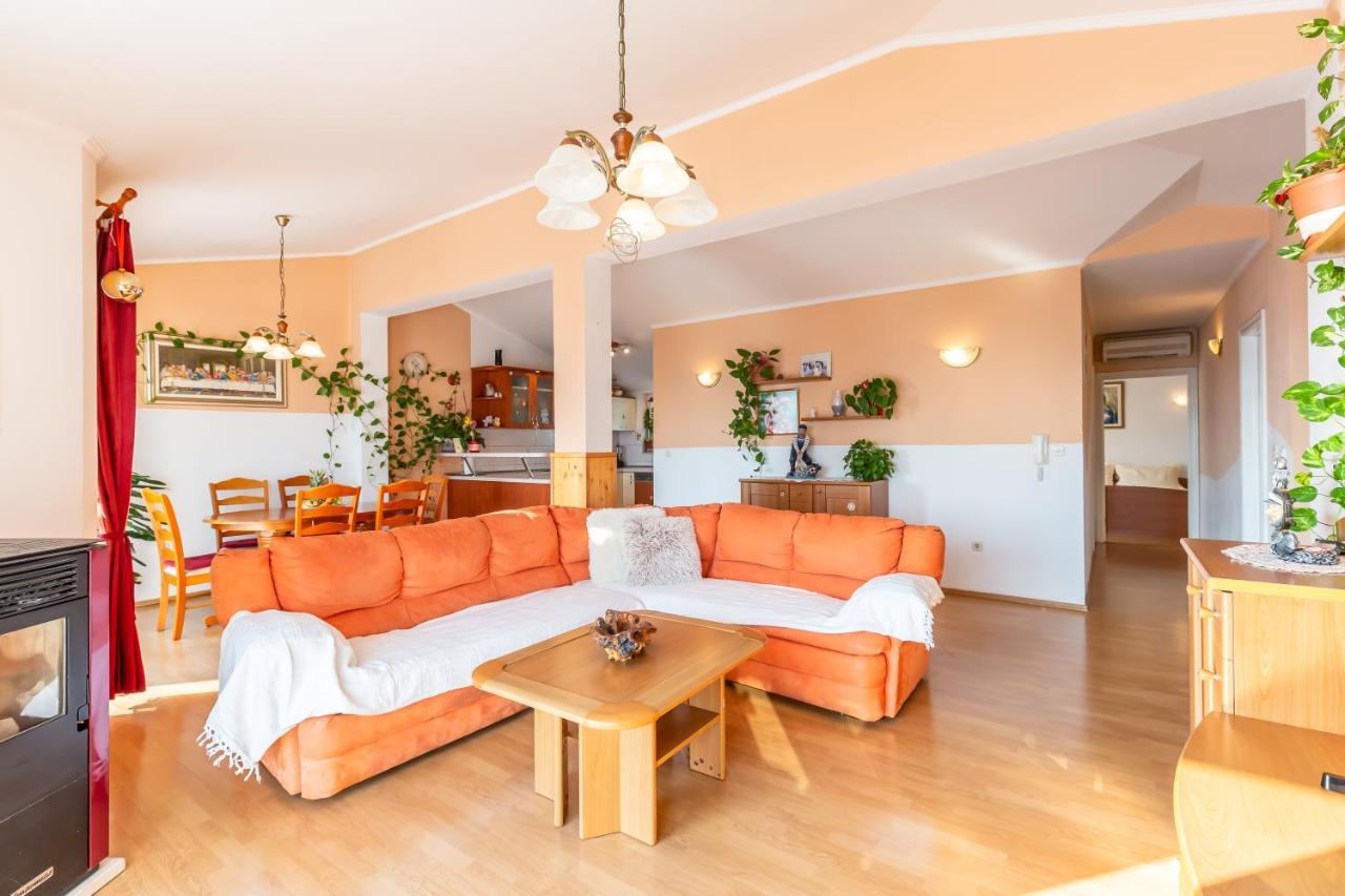 Villa Roko Tučepi Eksteriør bilde